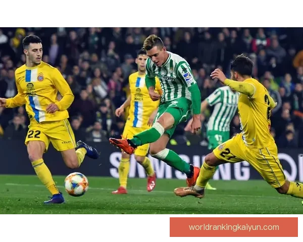 西甲欧协联赛阶段竞争加剧，球队表现备受关注